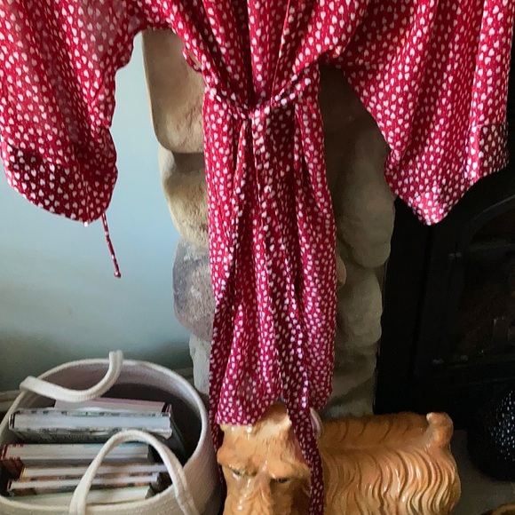 Sophia by Delicates women’s heart robe. - Picture 3 of 8